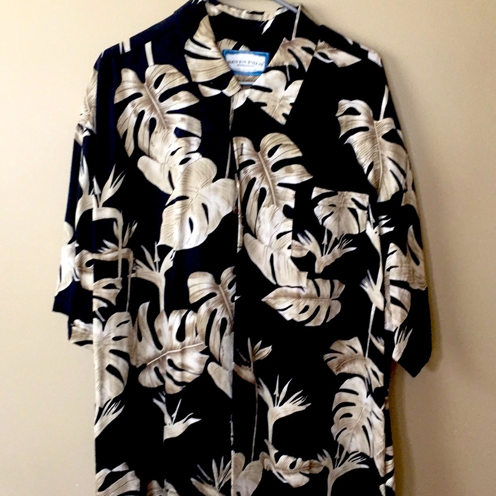 Men’s Hawaiian shirt by Seven Palms